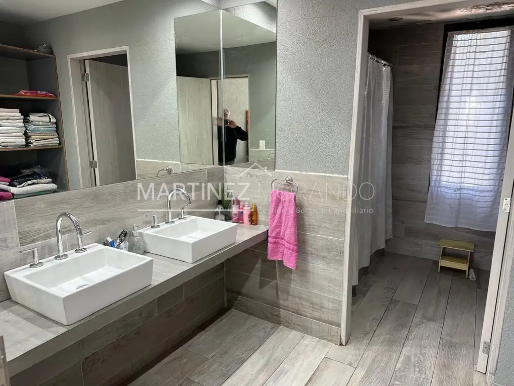 La Pradera-Av. Caamaño 900