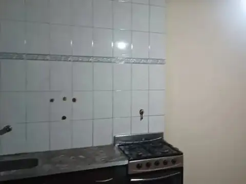 Depto Tipo Casa en Alquiler de 2 dormitorios