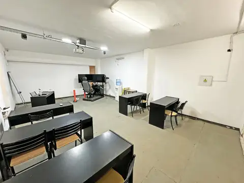 Galpon en Venta en Puerto Gral San Martin, USD 280.000