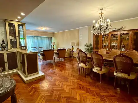 PISO EXCLUSIVO CON COCHERA EN VENTA  SOBRE AV PELLEGRINI