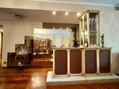 Departamento 5 ambientes con 4 baños