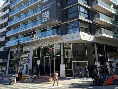 Av Córdoba  al 4800