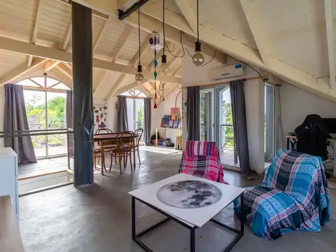 Casa 5 ambientes con 2 baños