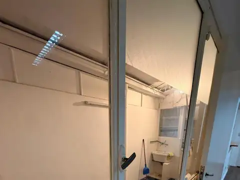 2 ambientes VENTA C.de la Paz 2750 apto profesional