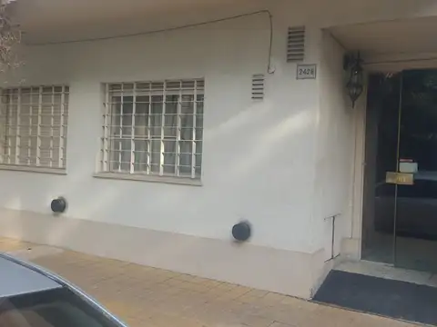 Departamento 2 ambientes 2do piso por escalera - en alquiler en Florida