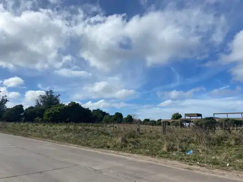 Terreno en Venta 300  mts Frente