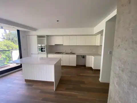 PISO EXCLUSIVO EN VENTA FRENTE A GER