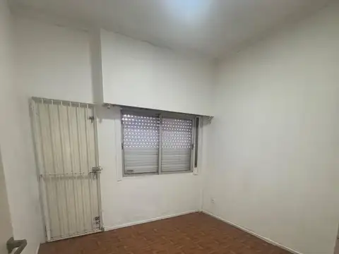 Depto Tipo Casa en Alquiler con 1 cocheras
