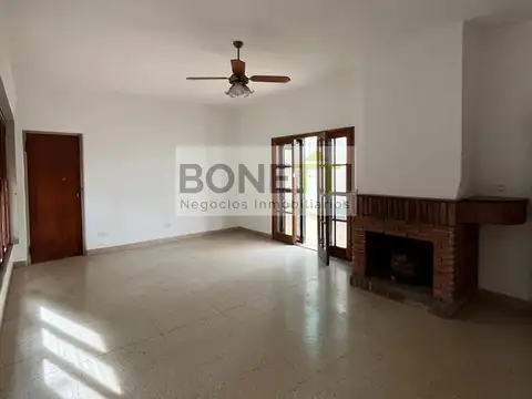 Casa en Venta en Mercedes, USD 92.000