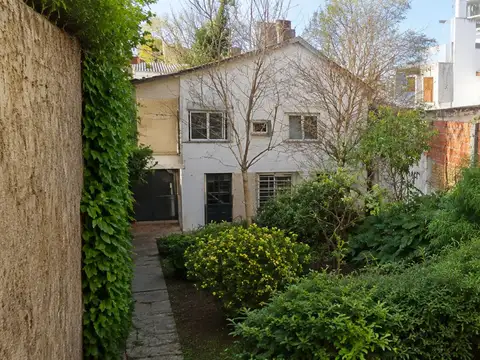 Venta lote 387 m² con 2 viviendas en Tigre Centro