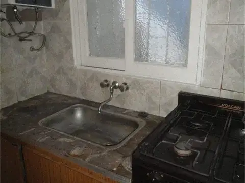 Depto Tipo Casa 2 ambientes con 1 baño