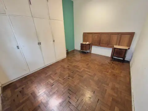 Depto Tipo Casa en Alquiler 51 años