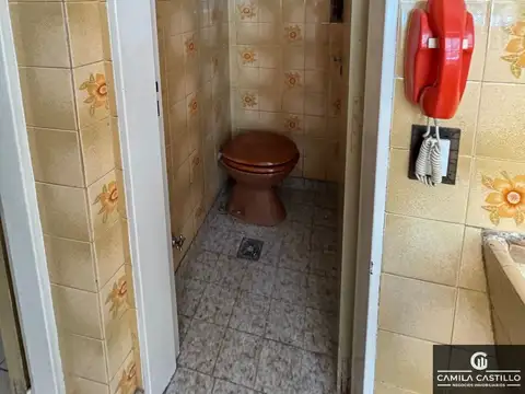 Casa 5 ambientes con 3 baños
