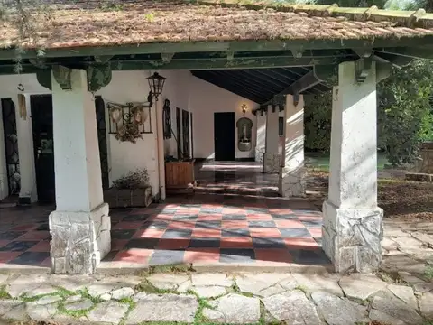 Alberdi 1200 , Piso No definido