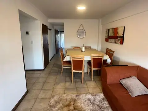 VENTA DPTO 2 AMB AL FRENTE CON BALCONES SALIENTES