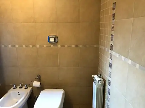 ADROGUE - DEPTO EN VENTA  muy buen edificio - NUEVO VALOR