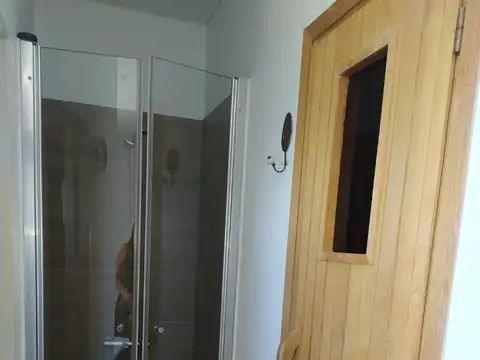 Oficina en Alquiler con 1 cochera