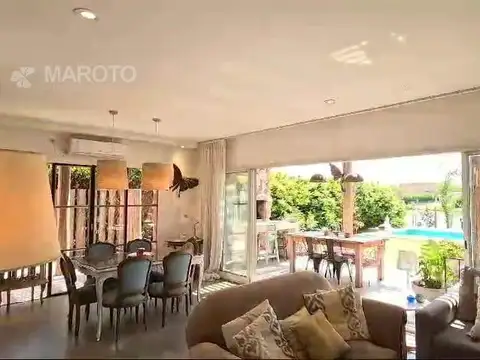 Casa en Venta en El Cantón - Barrio Islas, USD 398.000