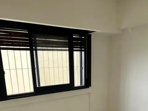 ALMAGRO - 2 AMBIENTES - SARMIENTO AL 3700