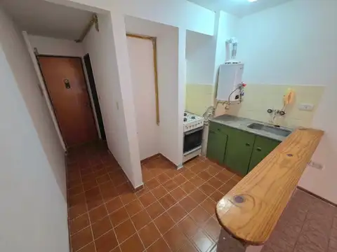 3 de febrero 731 , Piso 9