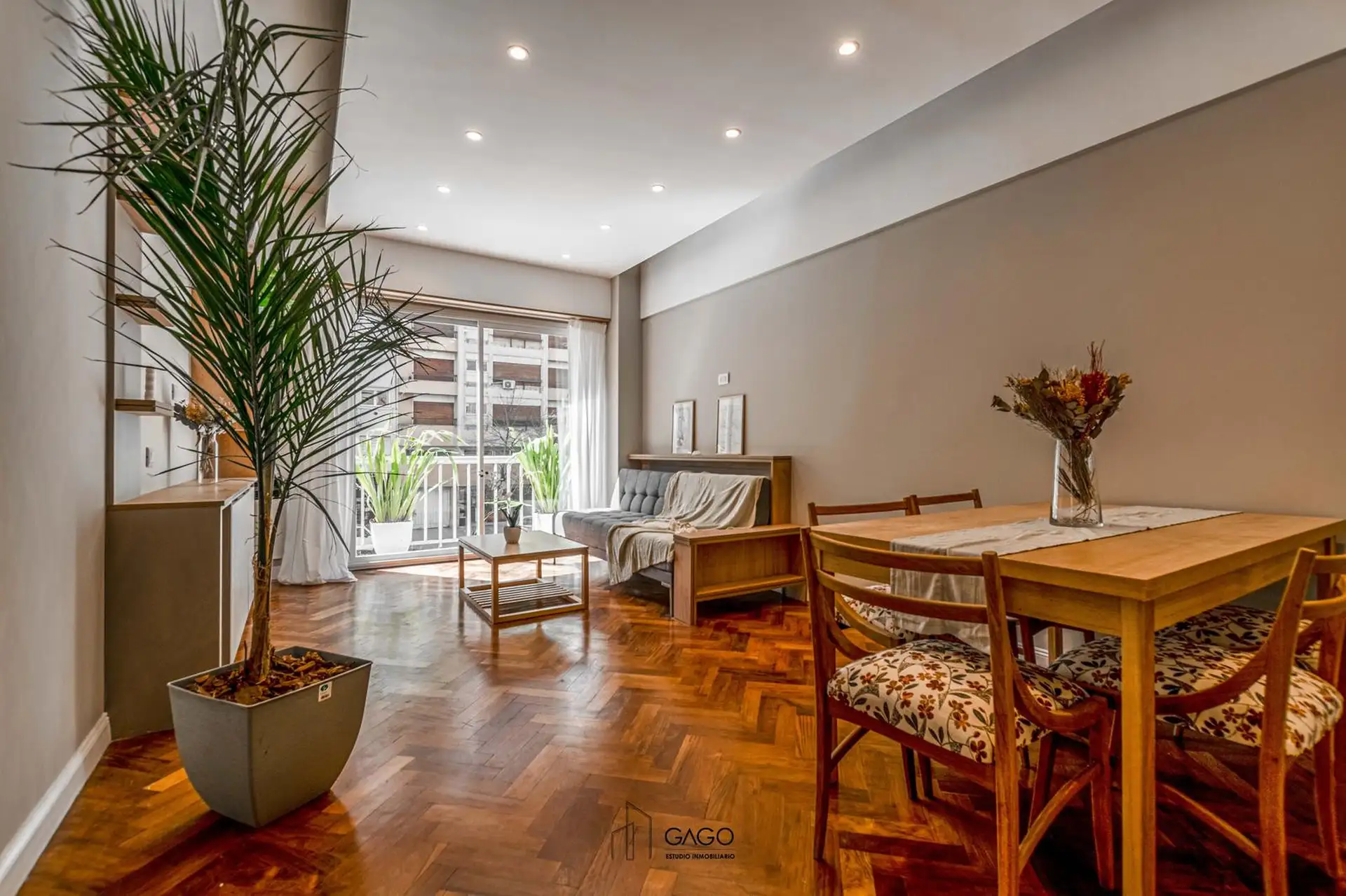 Departamento en Venta, 3 ambientes Reciclado Plaza Colón