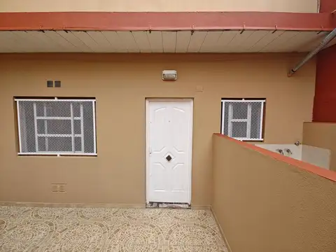 Excelente departamento en centro de Laferrere a 200mts de Av. Luro