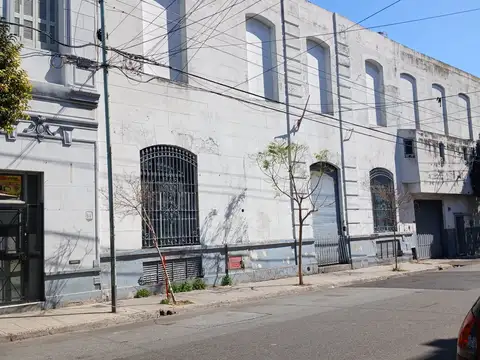 Industria/Galpon Alquiler