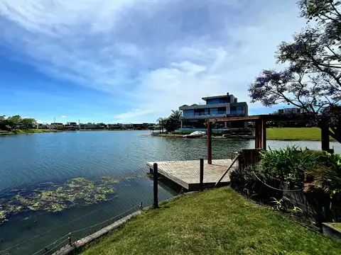 Casa en alquiler temporal alquiler Amoblado El Golf Nordelta Tigre