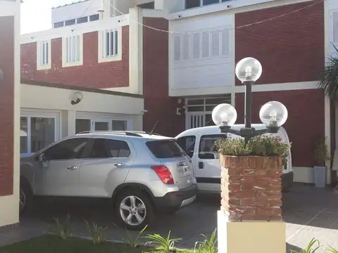 Casa en Venta de 5 dormitorios