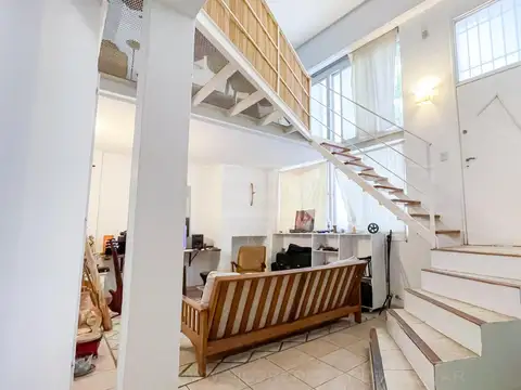 Nuñez  al 4000 Entre Estomba y Tronador