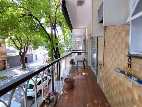 DEPARTAMENTO 3 Ambientes VENTA V. Ortuzar. Balcón
