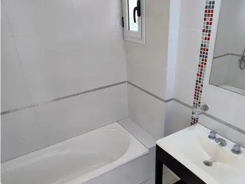 Departamento en Alquiler en Monte Grande, $ 1.200.000