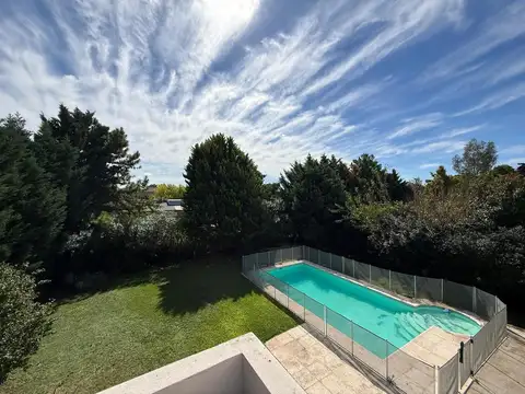 Casa a la Venta en Barrio Cerrado La Montura de 5 Ambientes