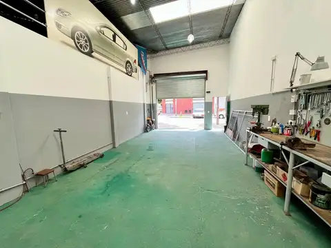 Galpon en Venta 18  mts Fondo