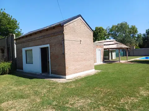 ALQUILER -CASA/QUINTA/DOS DORMITORIOS-SUSANA