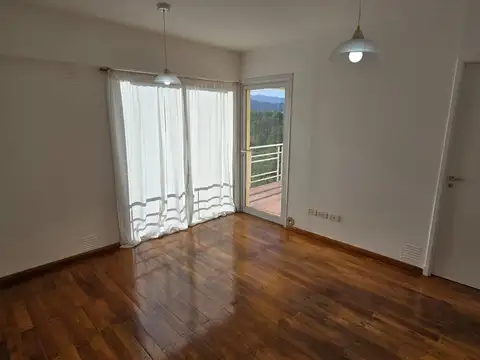 Departamento en Alquiler de 5 ambientes