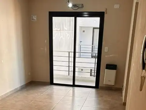 Aristobulo Del Valle 500, Piso 4