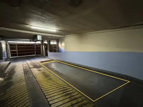 Cochera en Venta en Floresta Acceso rápido