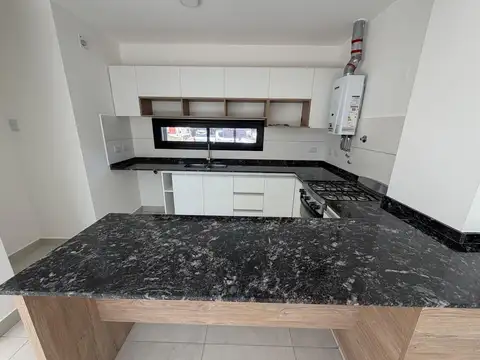 Depto Tipo Casa en Venta en Solares de Manatiales, USD 160.000