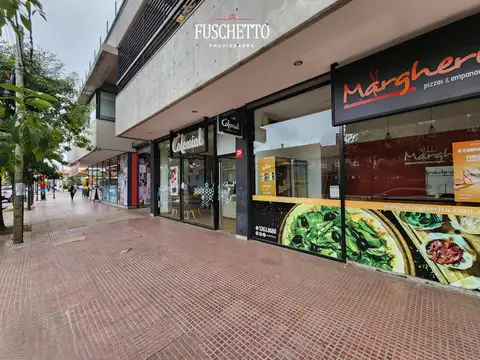 Local en Venta Via Púb.