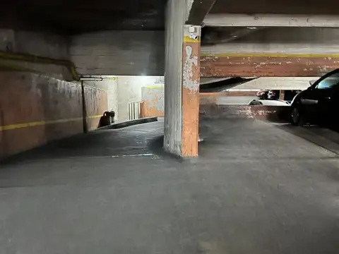 COCHERA EN ALQUILER LOMAS DE ZAMORA (LOMITAS)