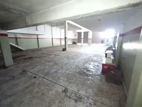 Galpon en Alquiler 25,70  mts Fondo