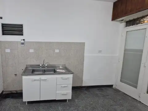 Depto Tipo Casa en Alquiler en Florida, $ 500.000