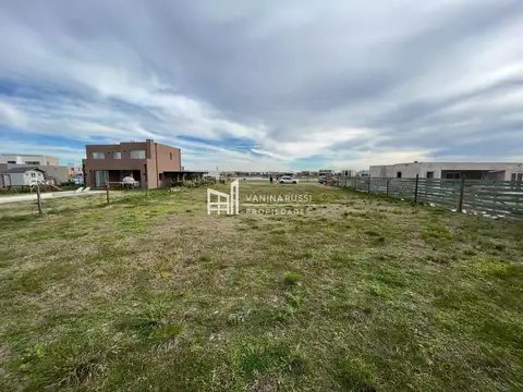 Terreno en Venta en San Sebastian, USD 37.000