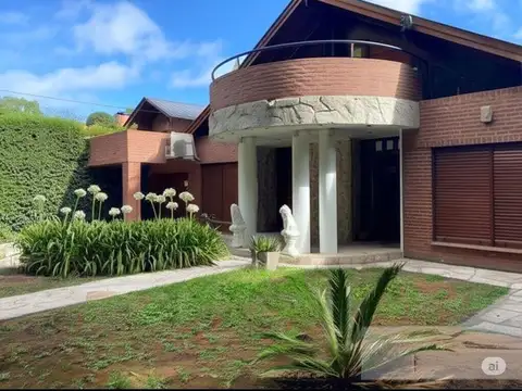 VENTA CHALET 5 AMBIENTES EL GROSELLAR