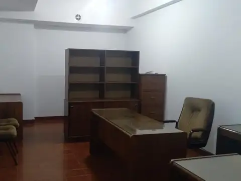 OFICINA COMERCIAL, DE 28 M2 APROX, EXCELENTE UBICACION!!!