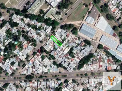Terreno en venta - 300 mts2 - La Plata