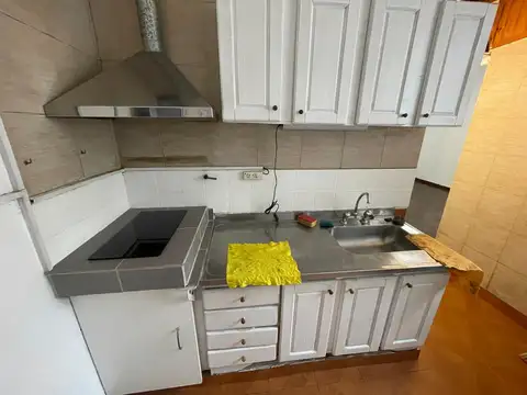 Departamento en Alquiler en Abasto, $ 790.000