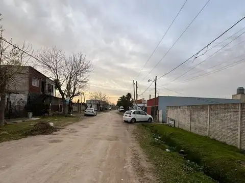 20 e/ 162 sur y 162 norte, Berisso
