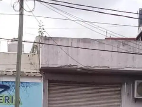 Local s/Av